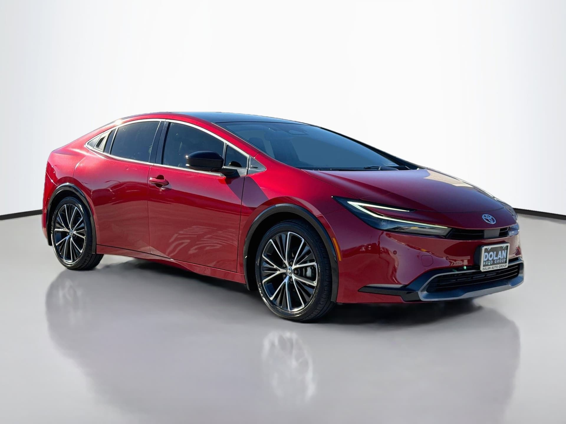 2024 Toyota Prius XLE — photo 1 of 36
