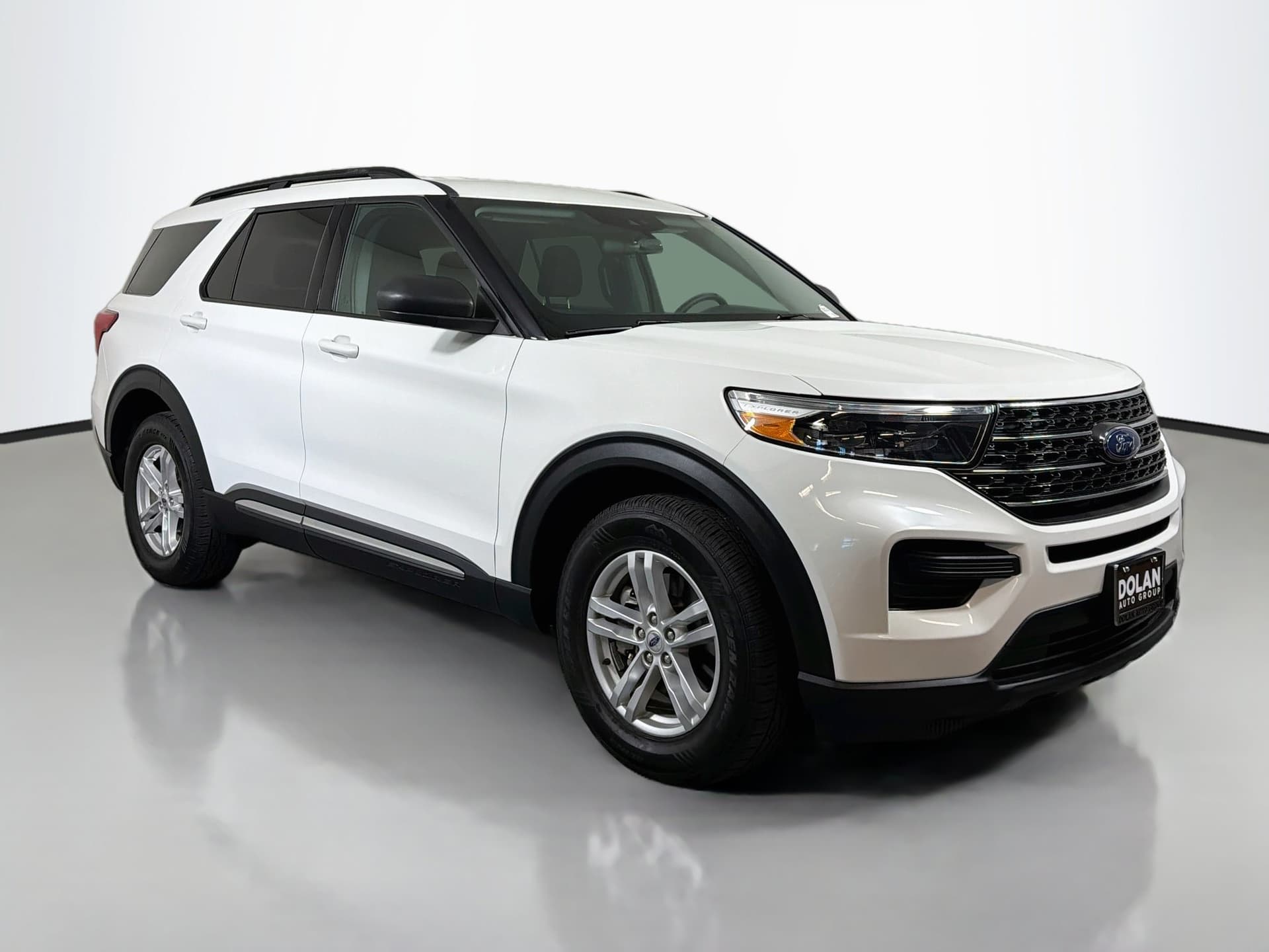 2022 Ford Explorer XLT — photo 1 of 37