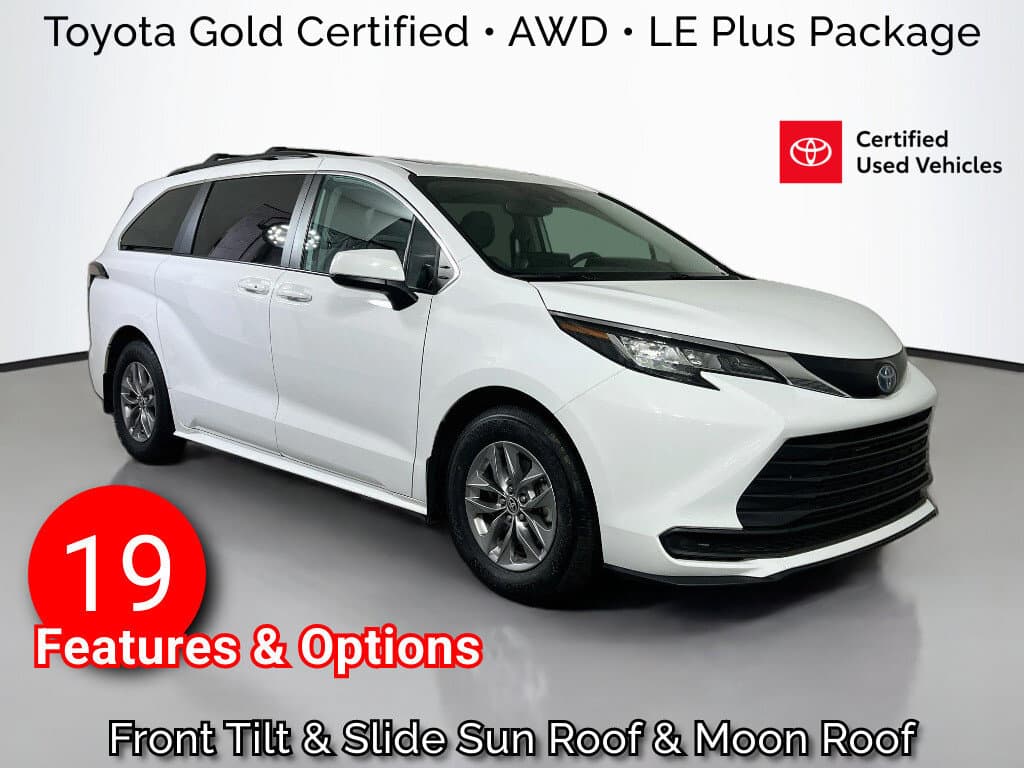 2023 Toyota Sienna LE — photo 1 of 44