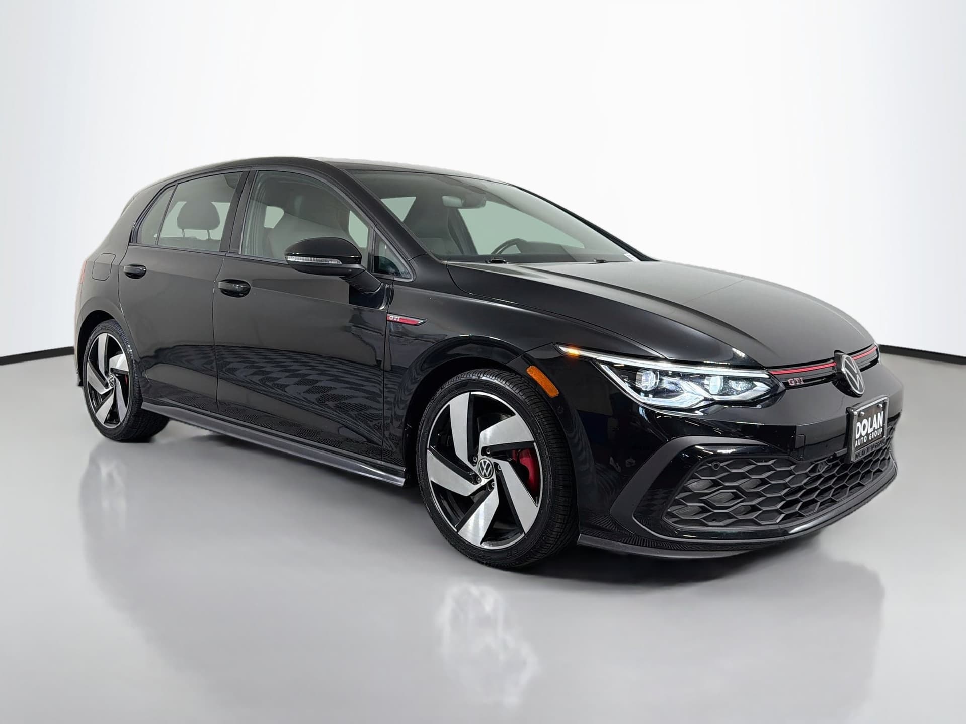 2024 Volkswagen Golf GTI 2.0T S — photo 1 of 34