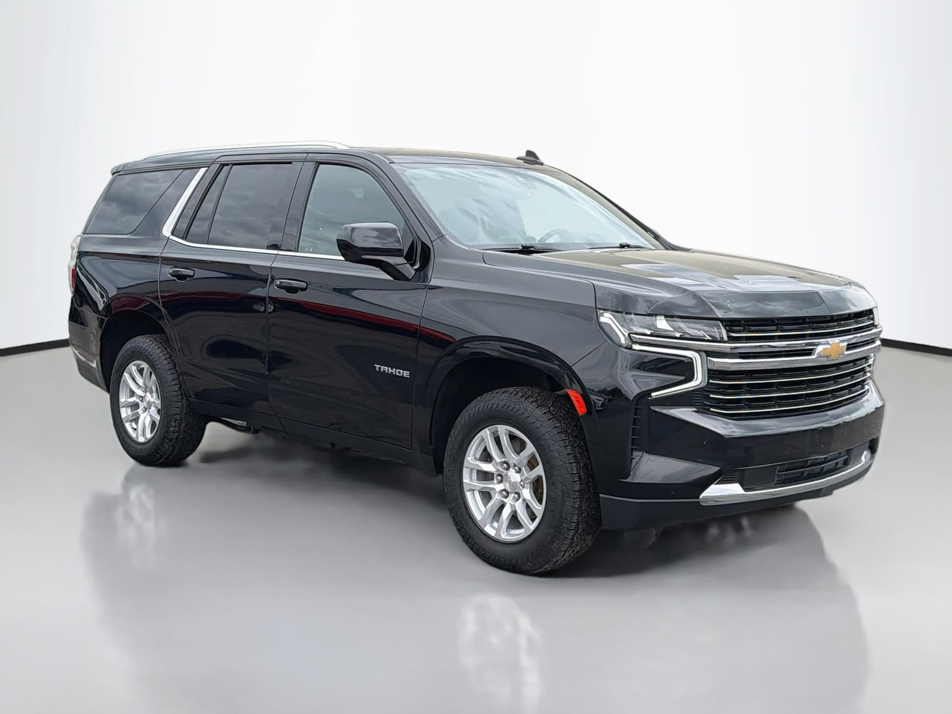 2021 Chevrolet Tahoe LT — photo 1 of 38