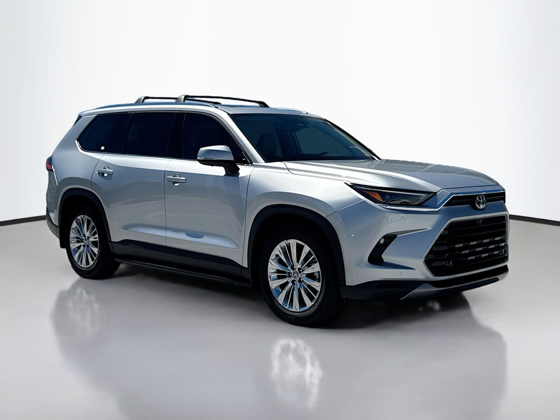 2024 Toyota Grand Highlander Platinum — photo 1 of 42