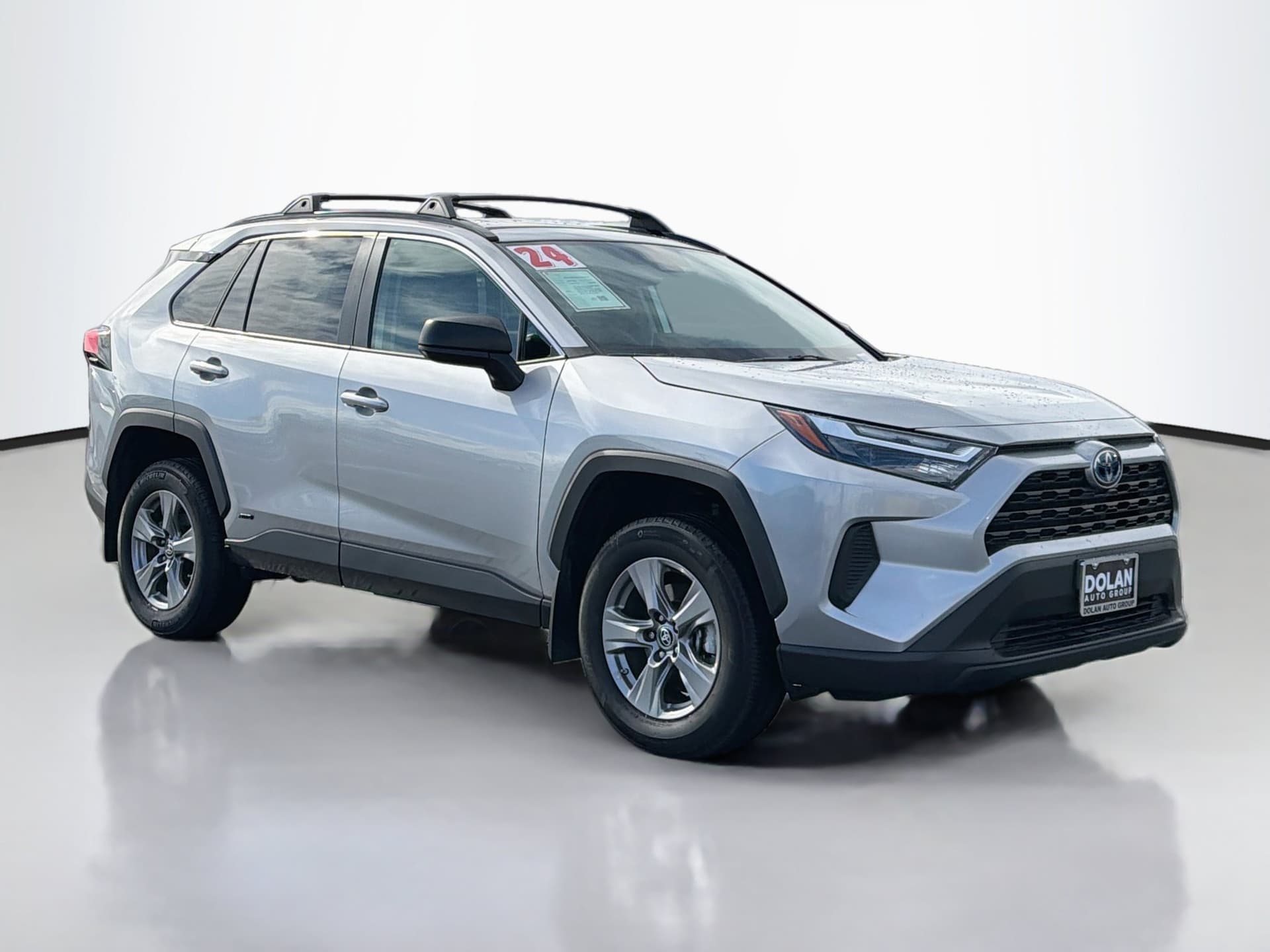 2024 Toyota RAV4 Hybrid LE — photo 1 of 35