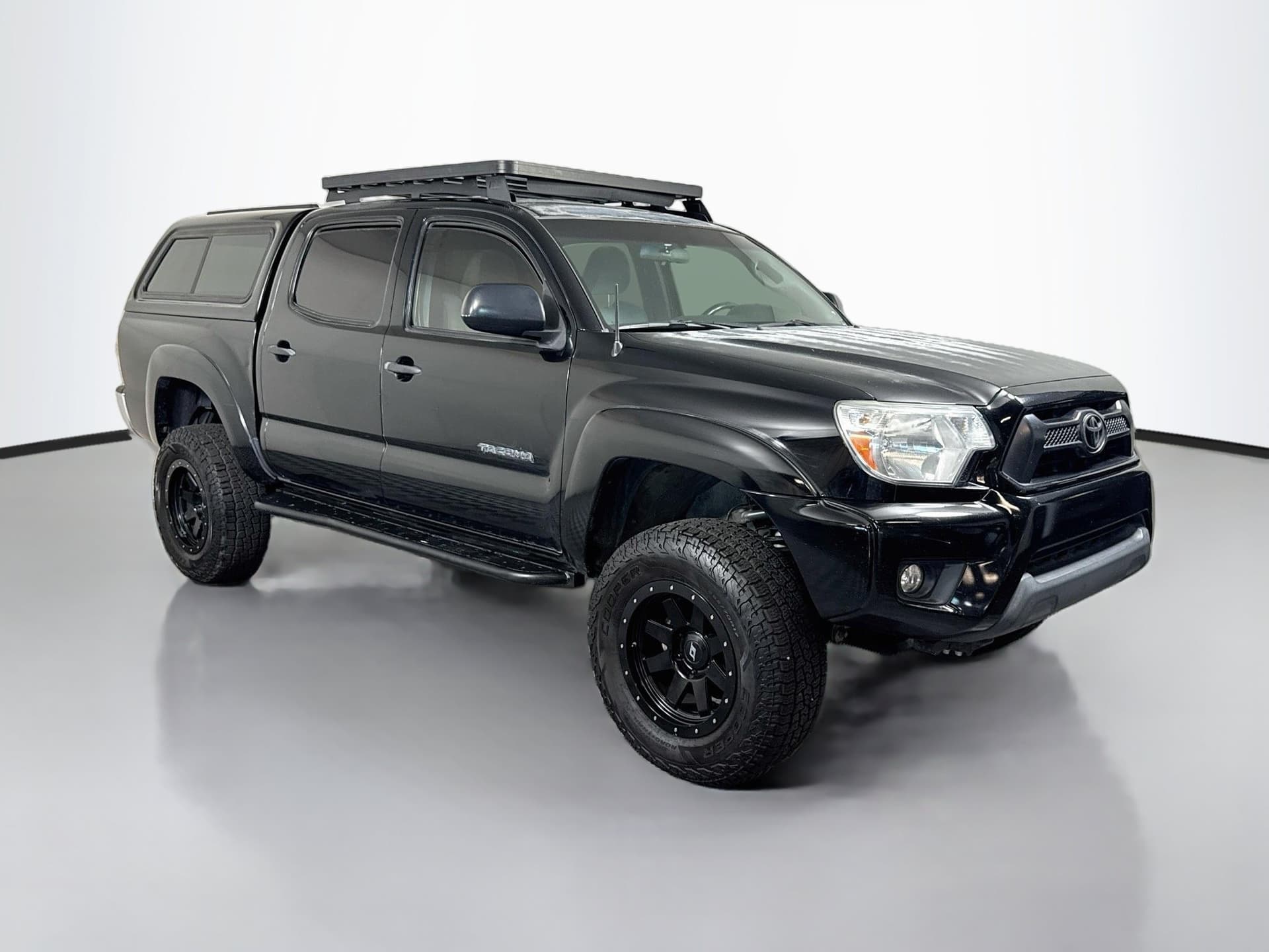 2015 Toyota Tacoma Base — photo 1 of 37