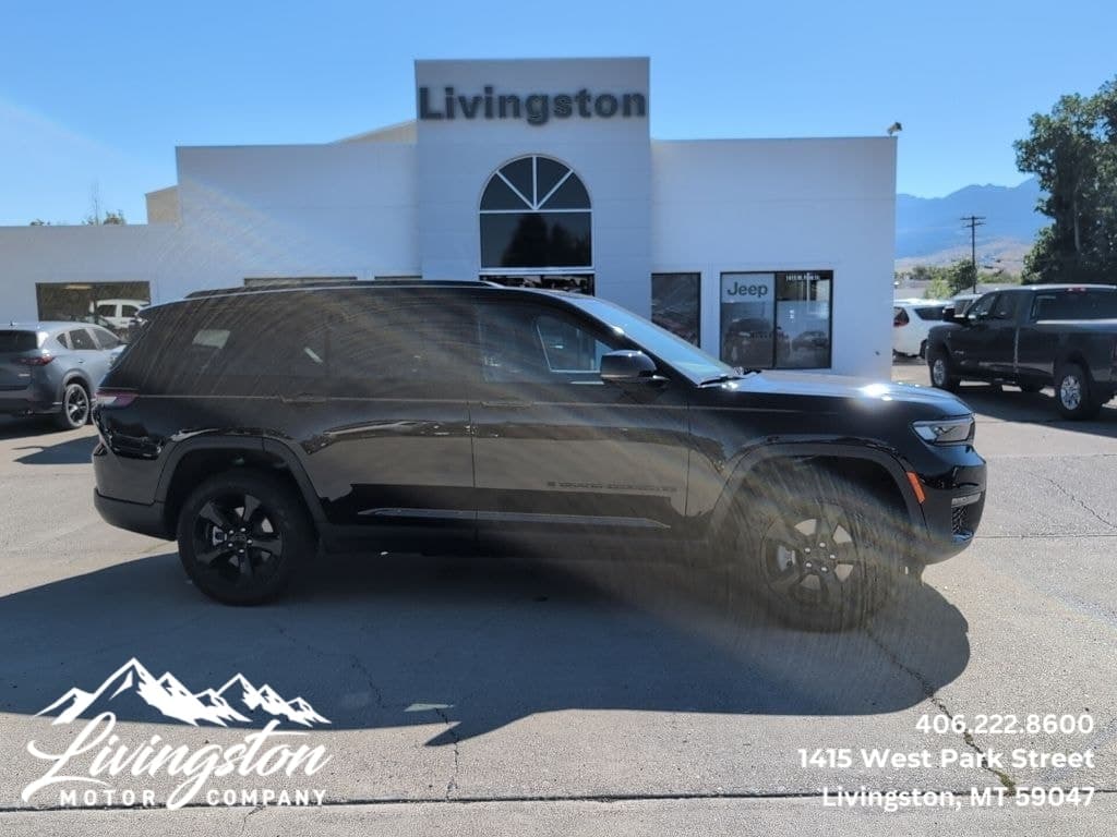 2024 Jeep Grand Cherokee L Limited — photo 1 of 32