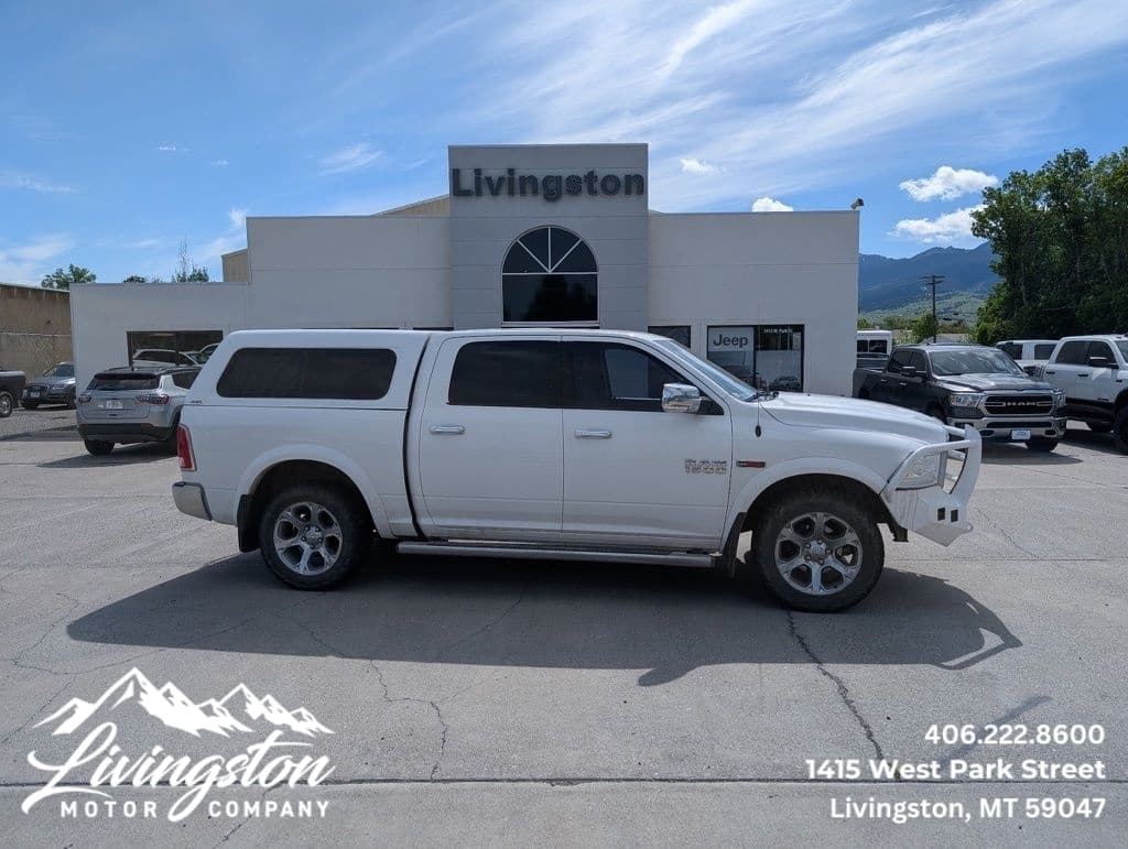 2016 RAM 1500 Laramie — photo 1 of 26