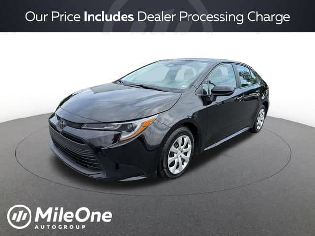 2024 Toyota Corolla LE — photo 1 of 23
