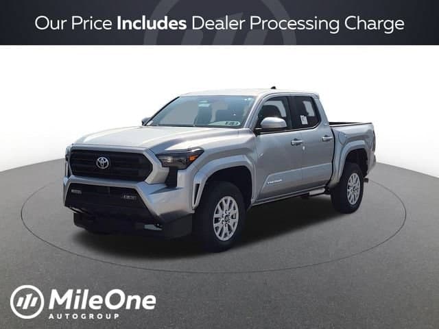 2026 Toyota Tacoma SR5 — photo 1 of 32