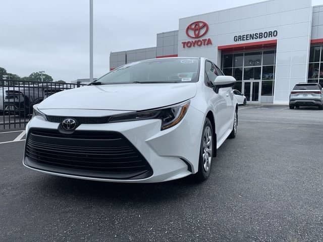 2026 Toyota Corolla LE — photo 1 of 44