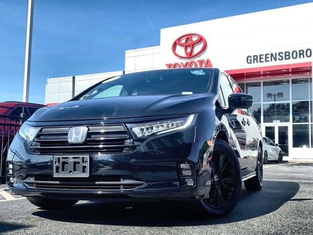 2023 Honda Odyssey Sport — photo 1 of 47