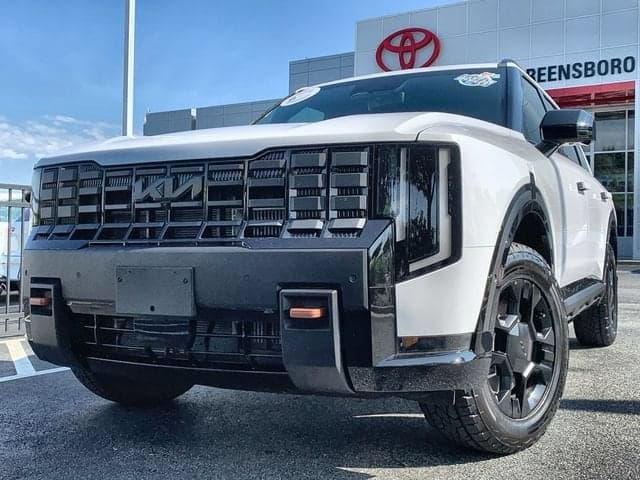 2027 Kia Telluride X-Pro SX-Prestige — photo 1 of 47