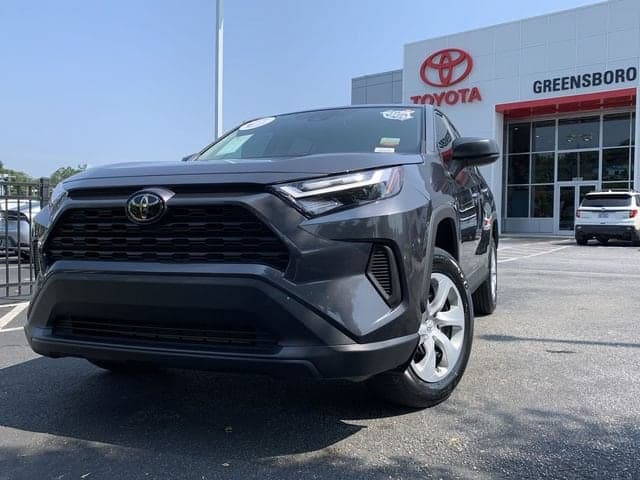 2024 Toyota RAV4 LE — photo 1 of 47