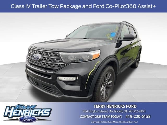 2022 Ford Explorer XLT — photo 1 of 12