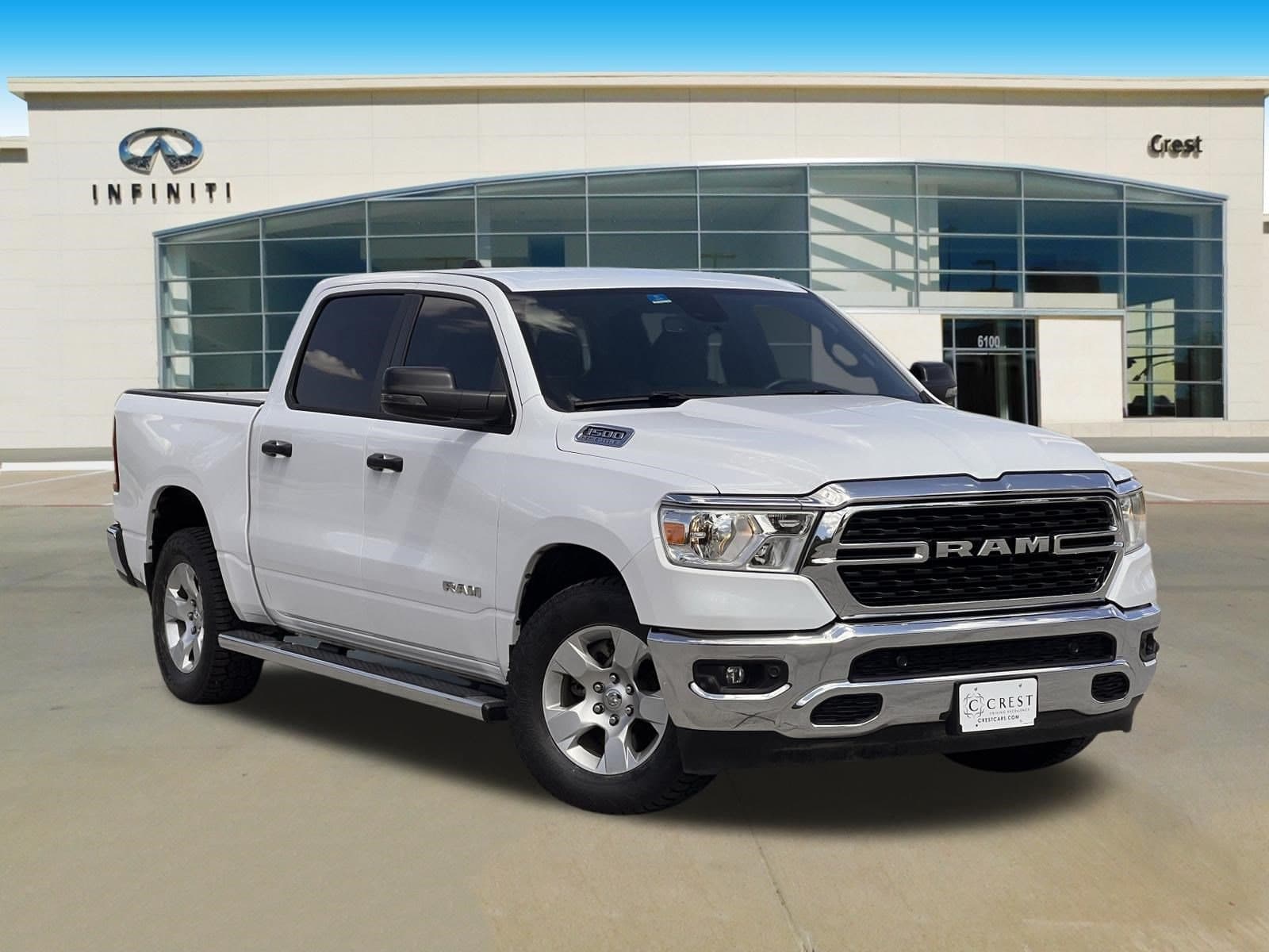 2024 RAM 1500 Base — photo 1 of 31