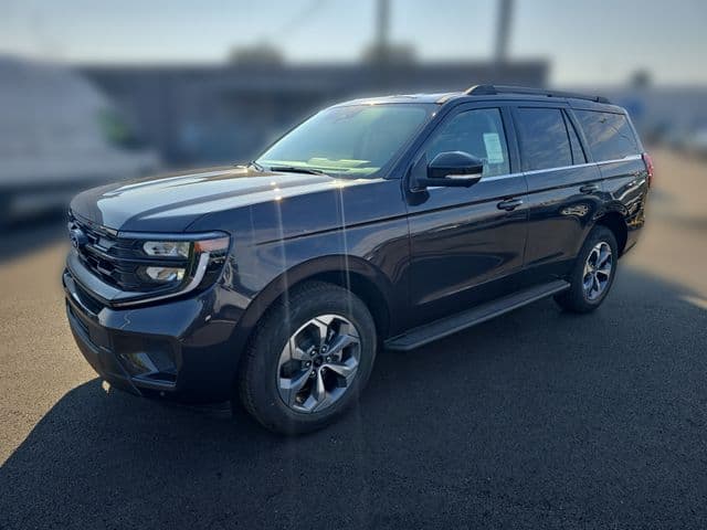 2027 Ford Expedition Active — photo 1 of 25