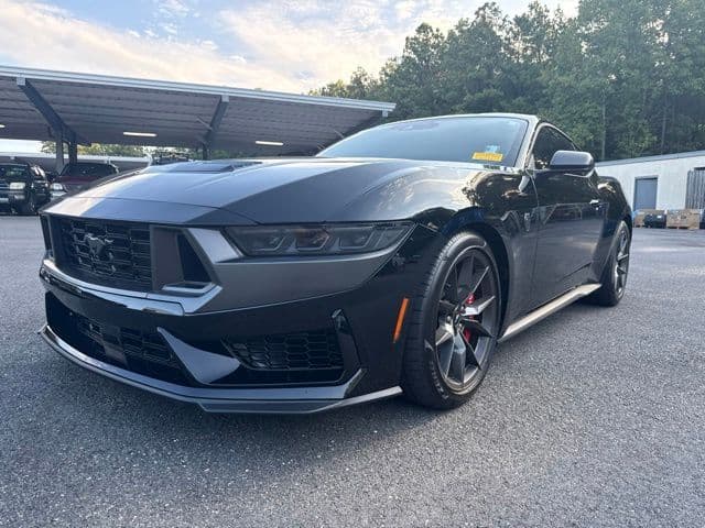 2025 Ford Mustang Dark Horse — photo 1 of 10