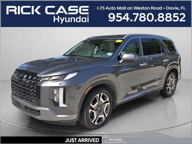 2024 Hyundai Palisade Limited — photo 1 of 11