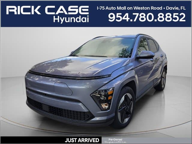2025 Hyundai Kona Electric SEL — photo 1 of 11