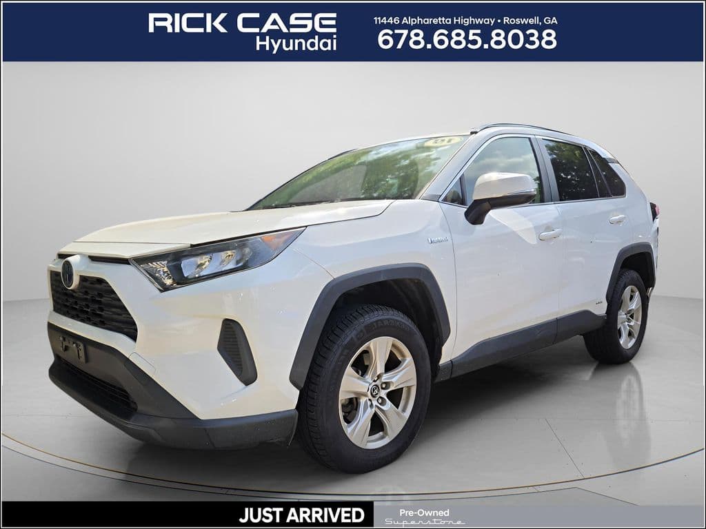 2019 Toyota RAV4 Hybrid LE — photo 1 of 12