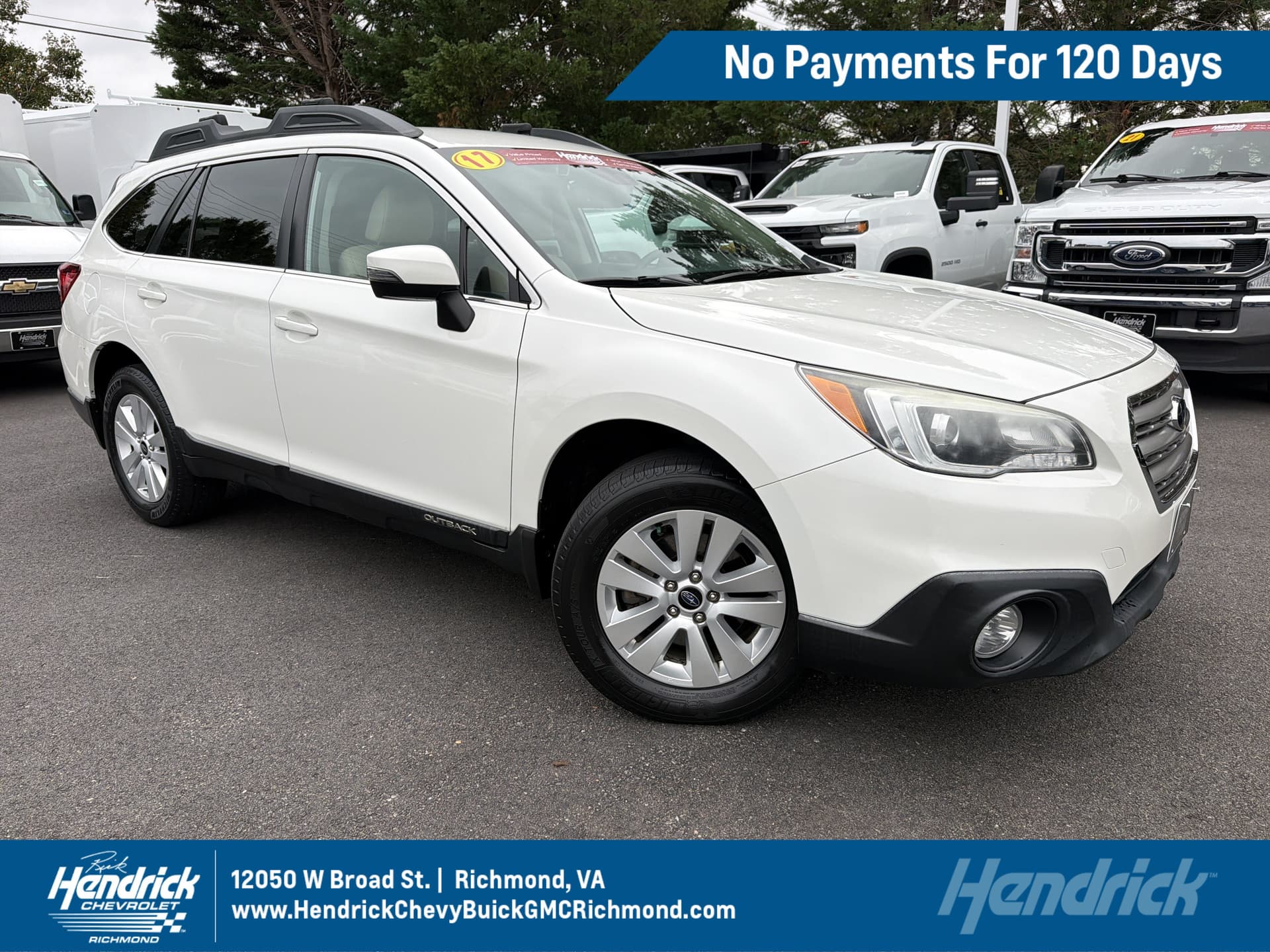 2017 Subaru Outback Premium — photo 1 of 38