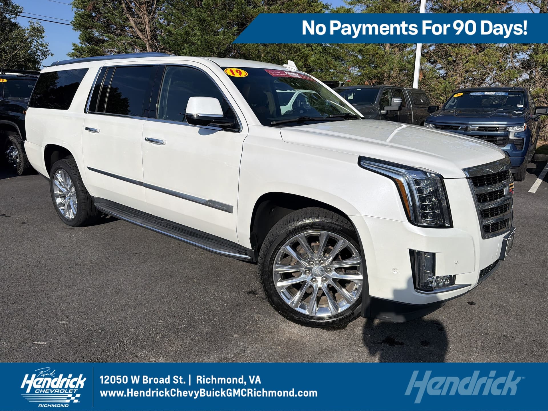 2019 Cadillac Escalade ESV Luxury — photo 1 of 36