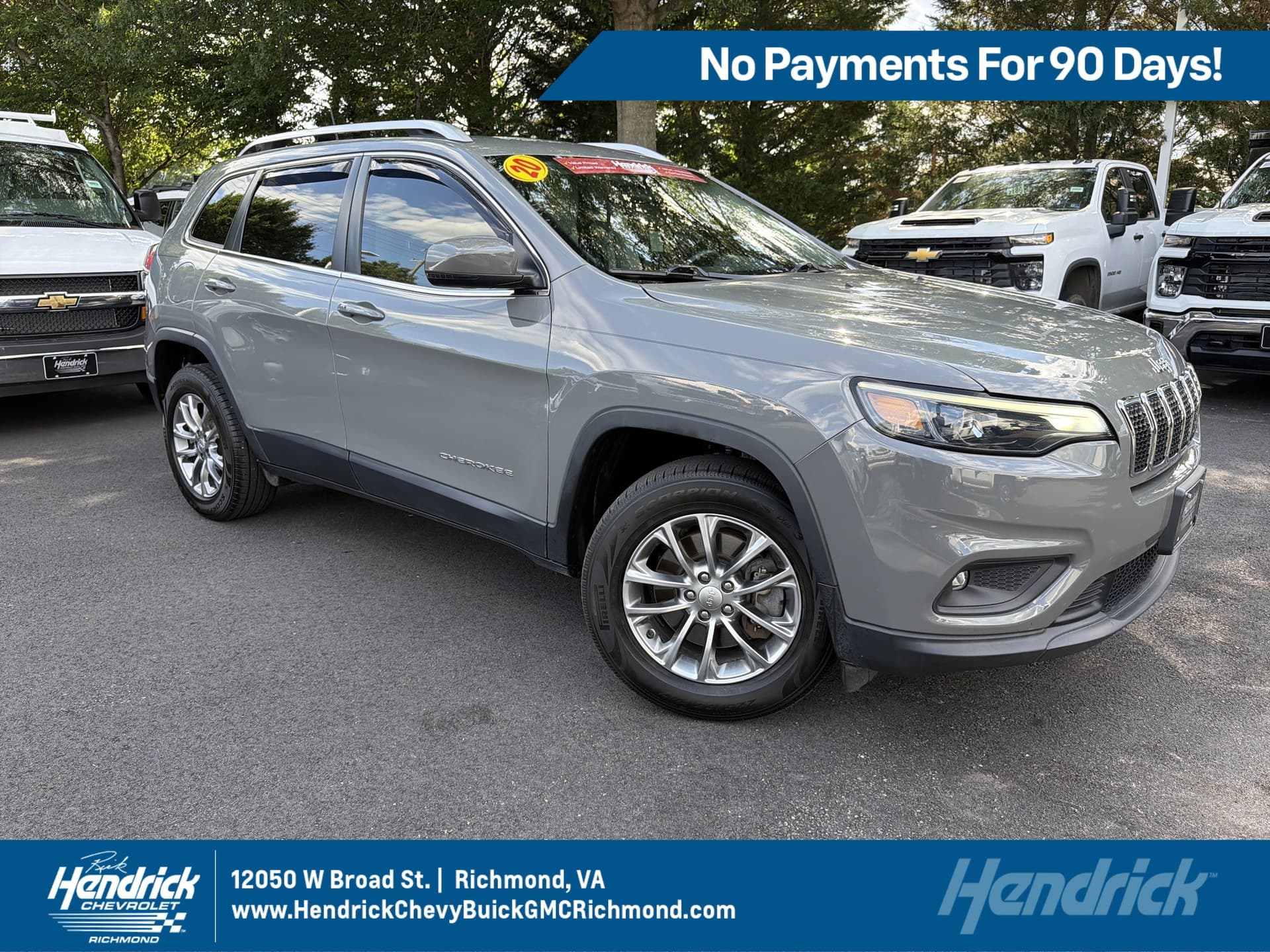 2020 Jeep Cherokee Latitude Plus — photo 1 of 37