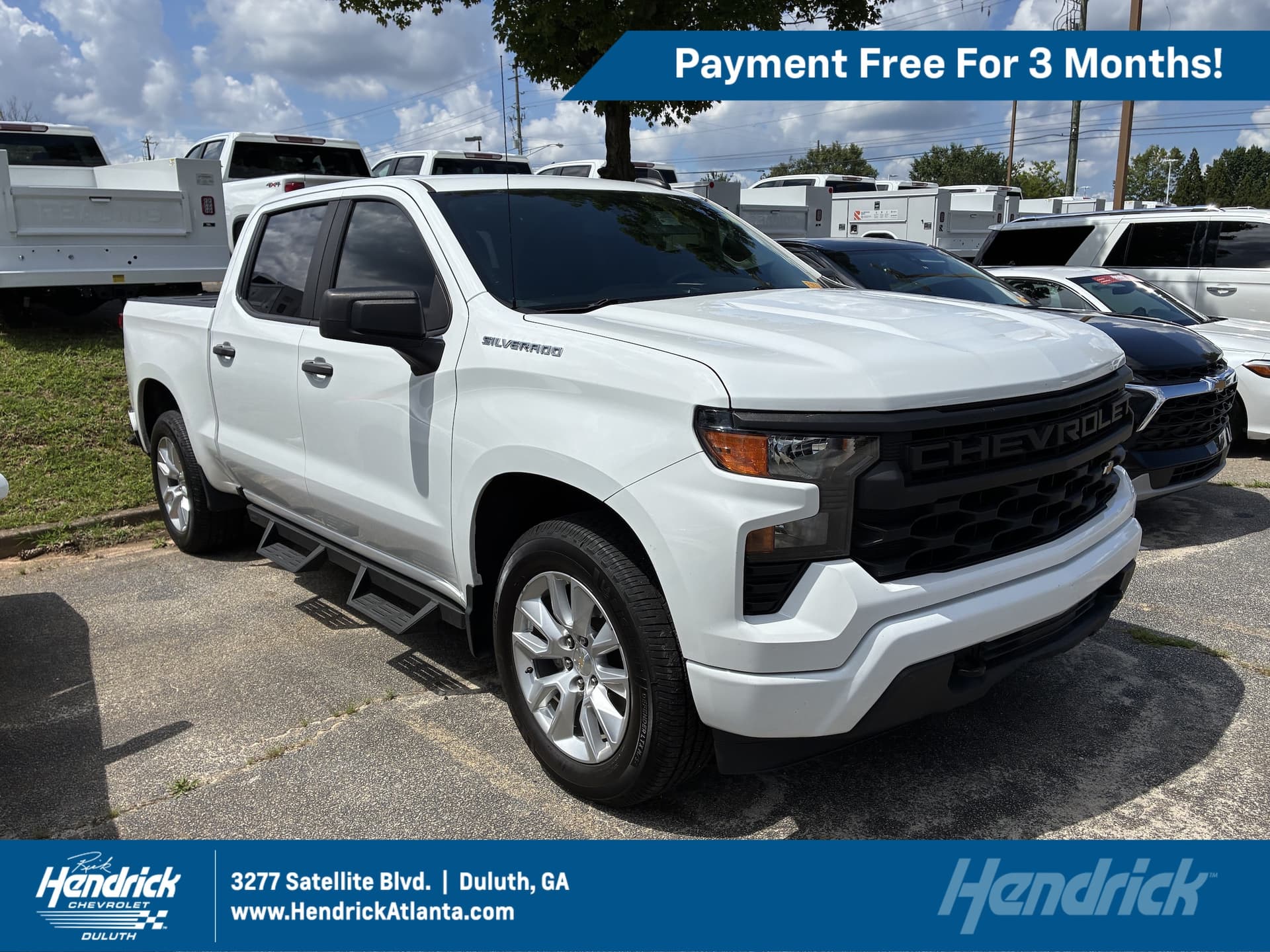 2022 Chevrolet Silverado 1500 Custom — photo 1 of 9