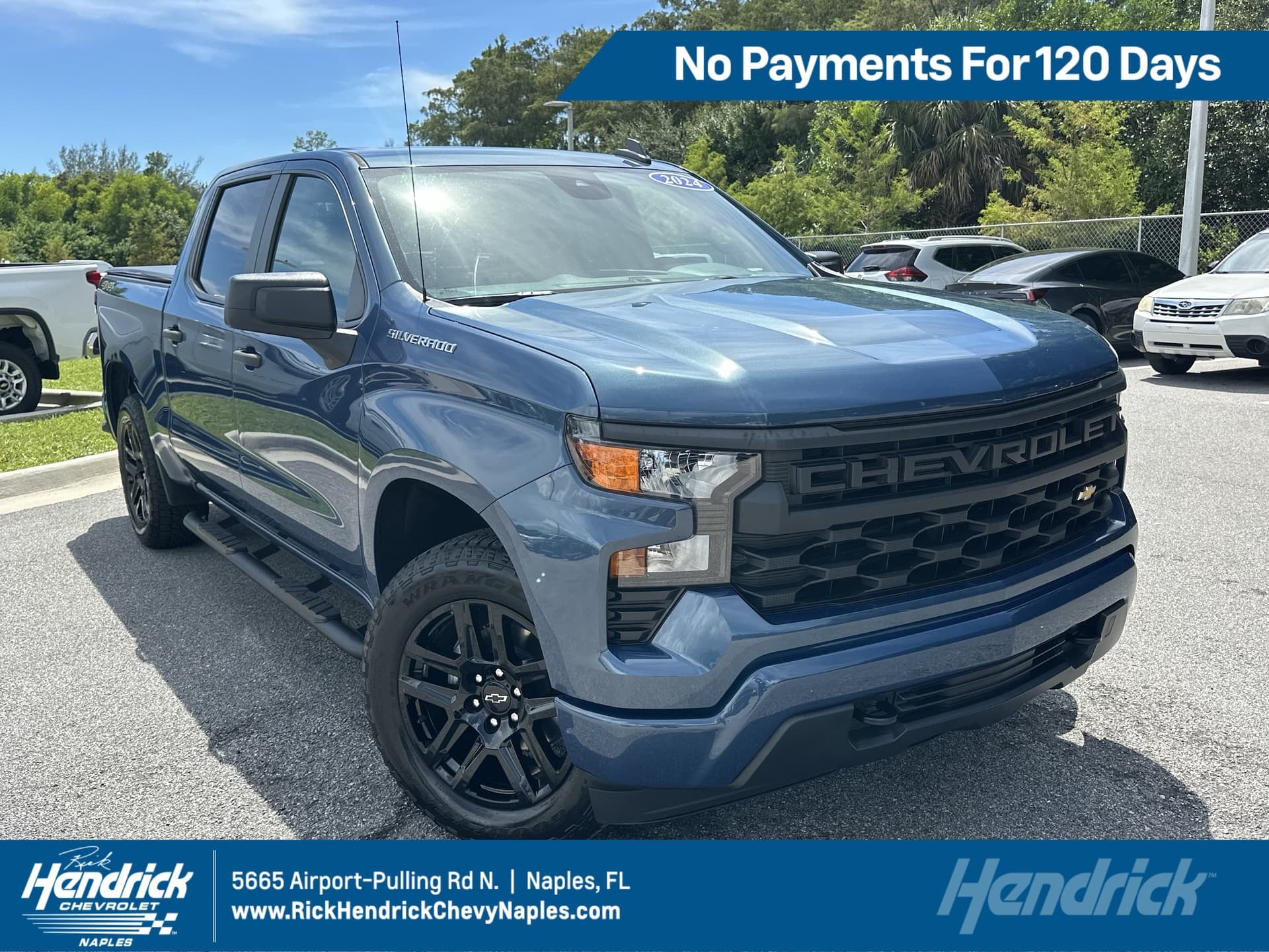 2024 Chevrolet Silverado 1500 Custom — photo 1 of 39