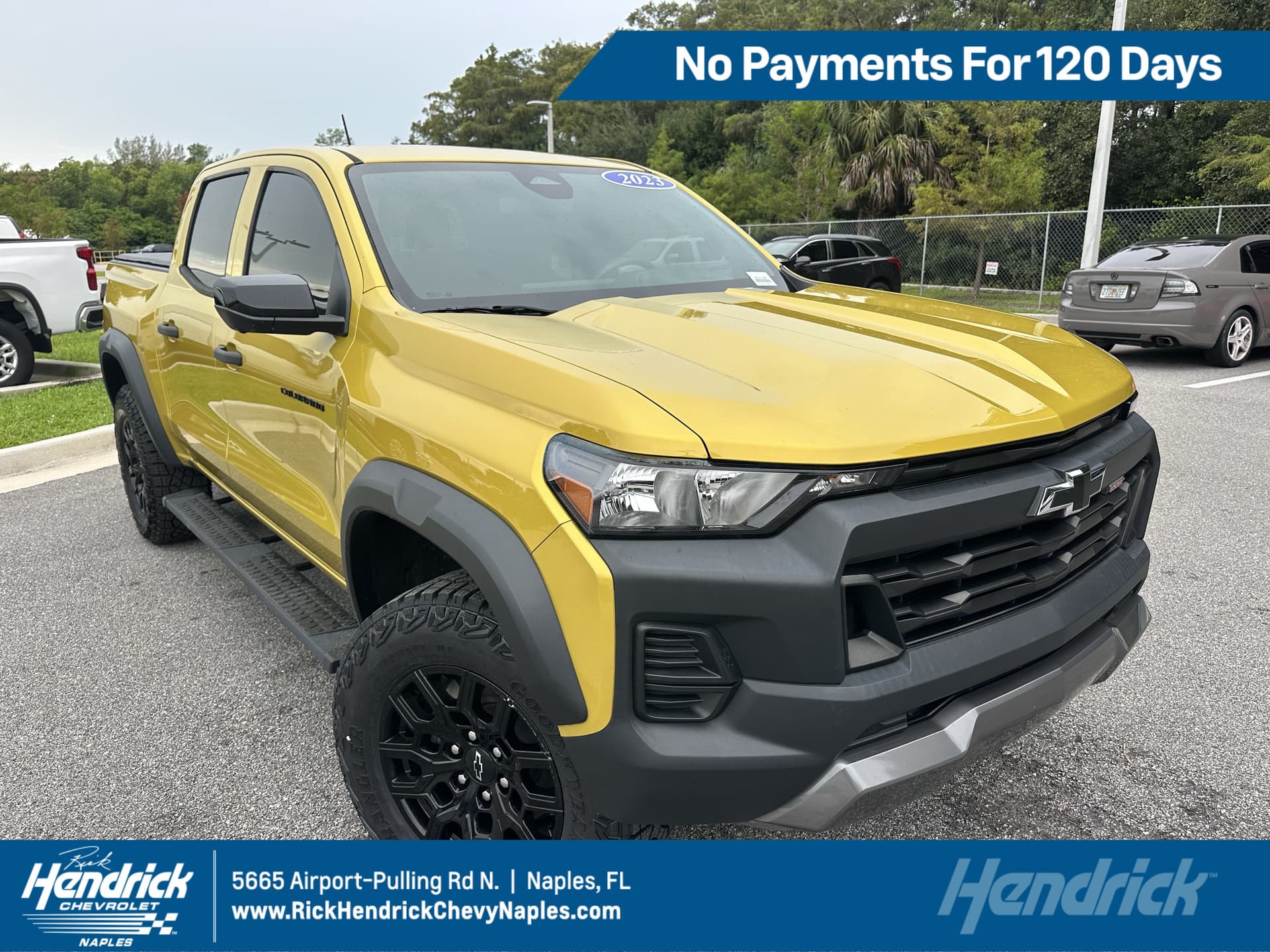 2023 Chevrolet Colorado 4WD Trail Boss — photo 1 of 37