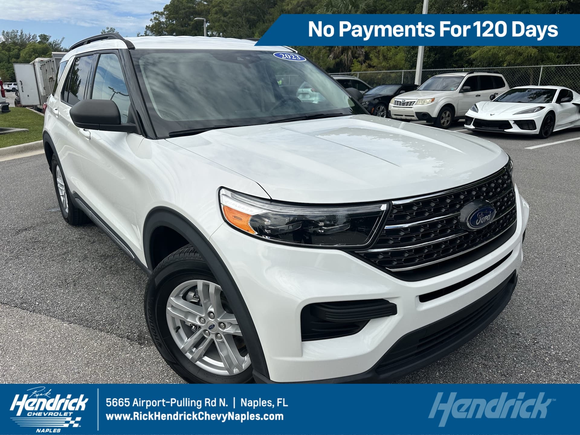 2023 Ford Explorer XLT — photo 1 of 44