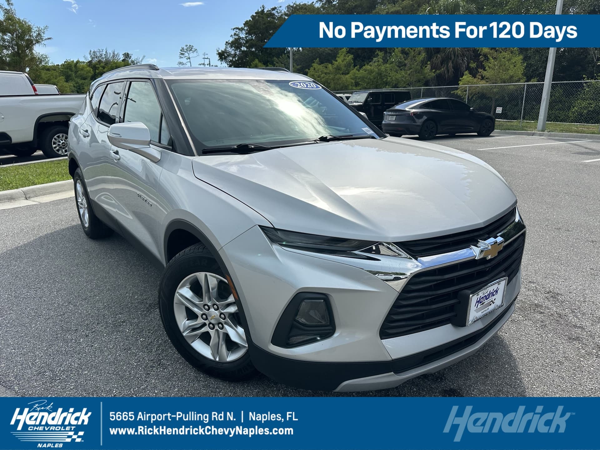 2020 Chevrolet Blazer LT — photo 1 of 40