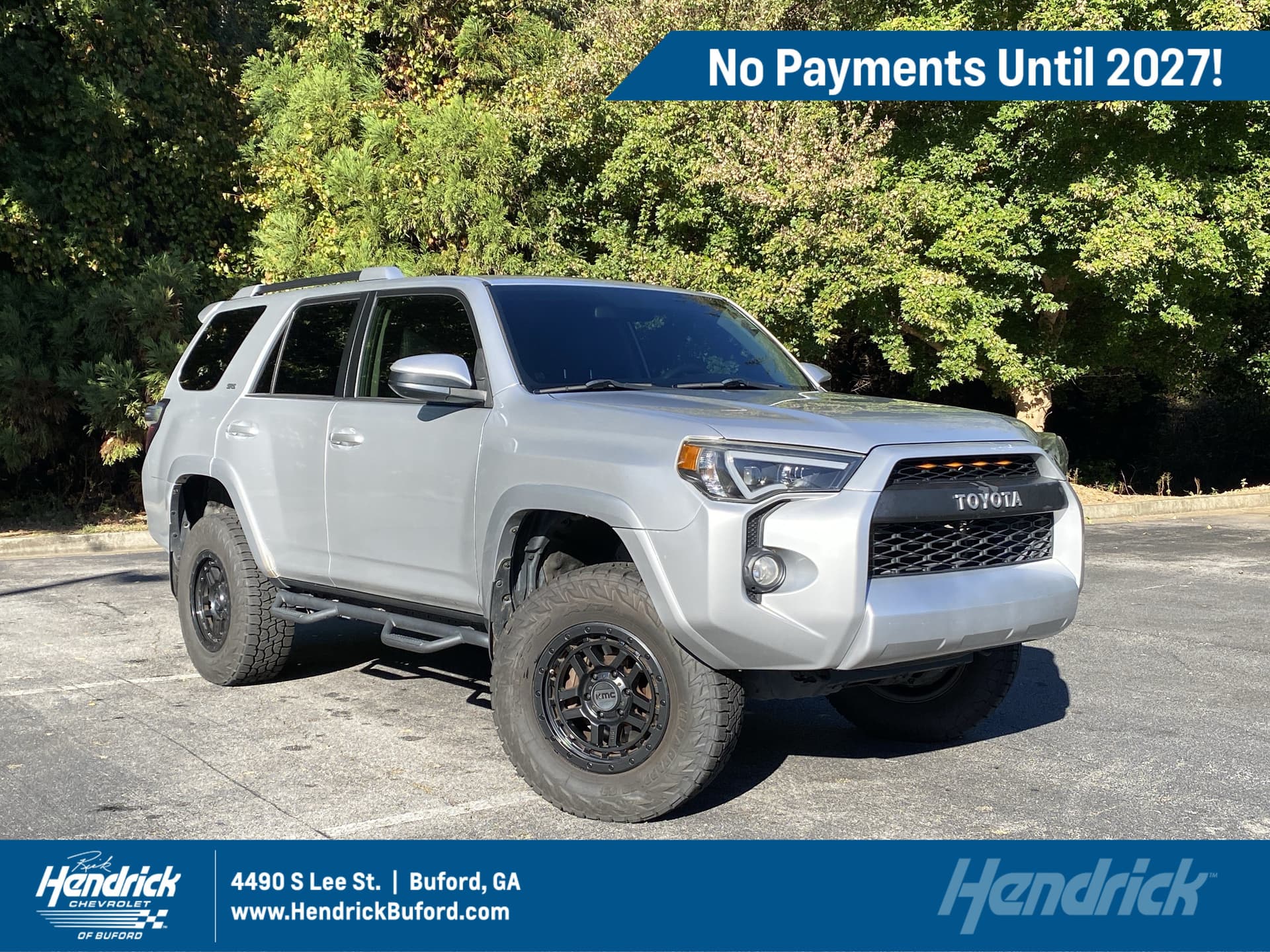 2017 Toyota 4Runner SR5 — photo 1 of 10