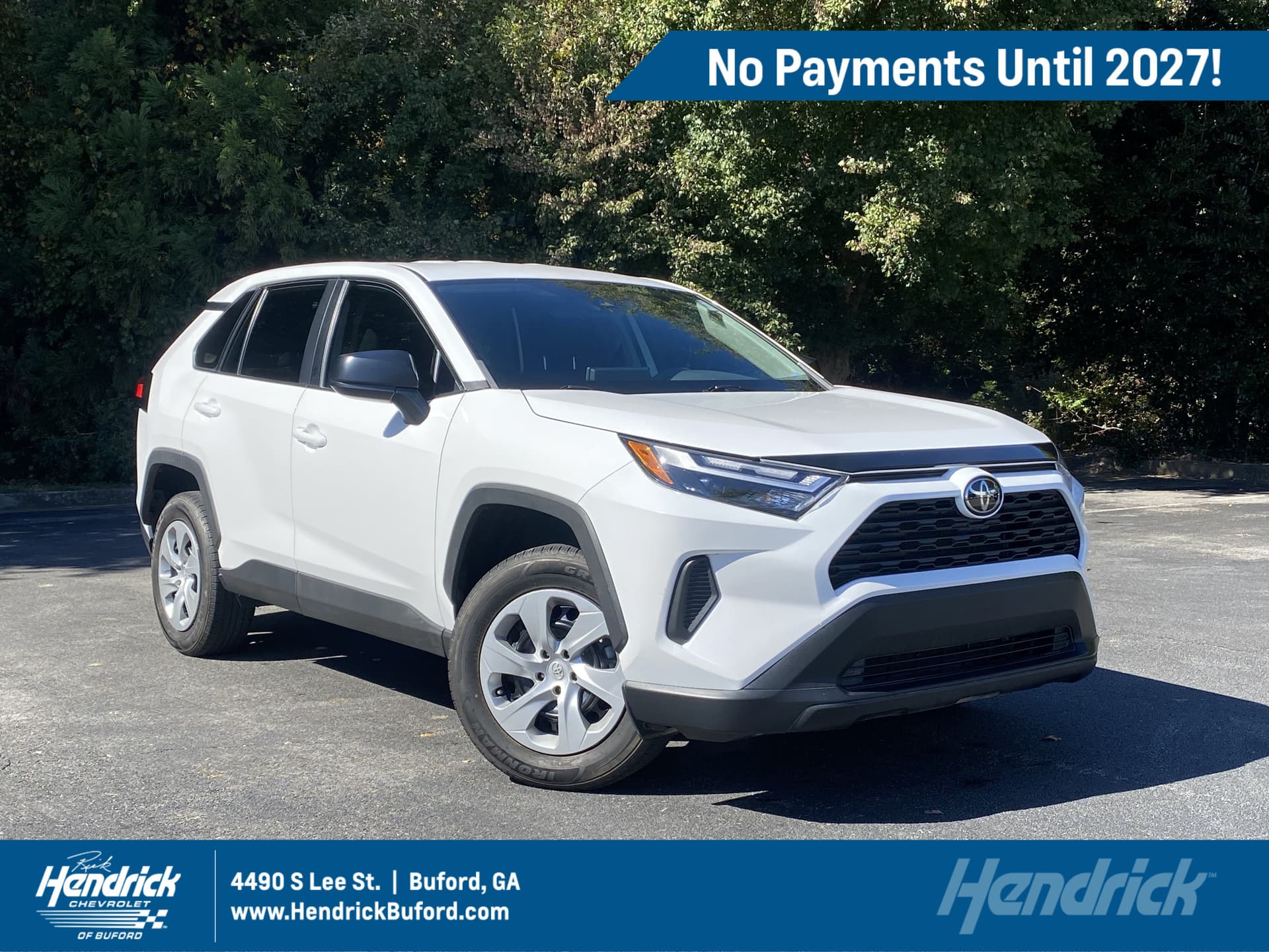 2023 Toyota RAV4 LE — photo 1 of 10