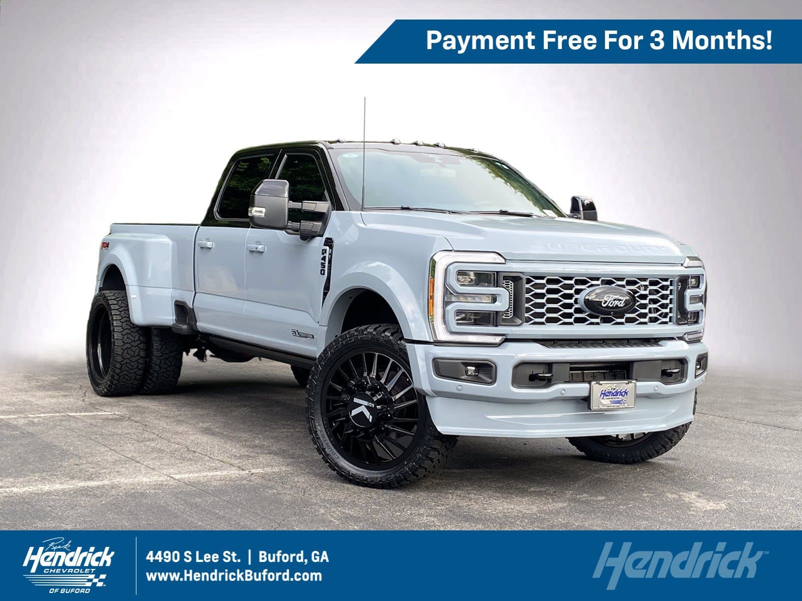 2025 Ford Super Duty F-450 DRW Platinum — photo 1 of 51