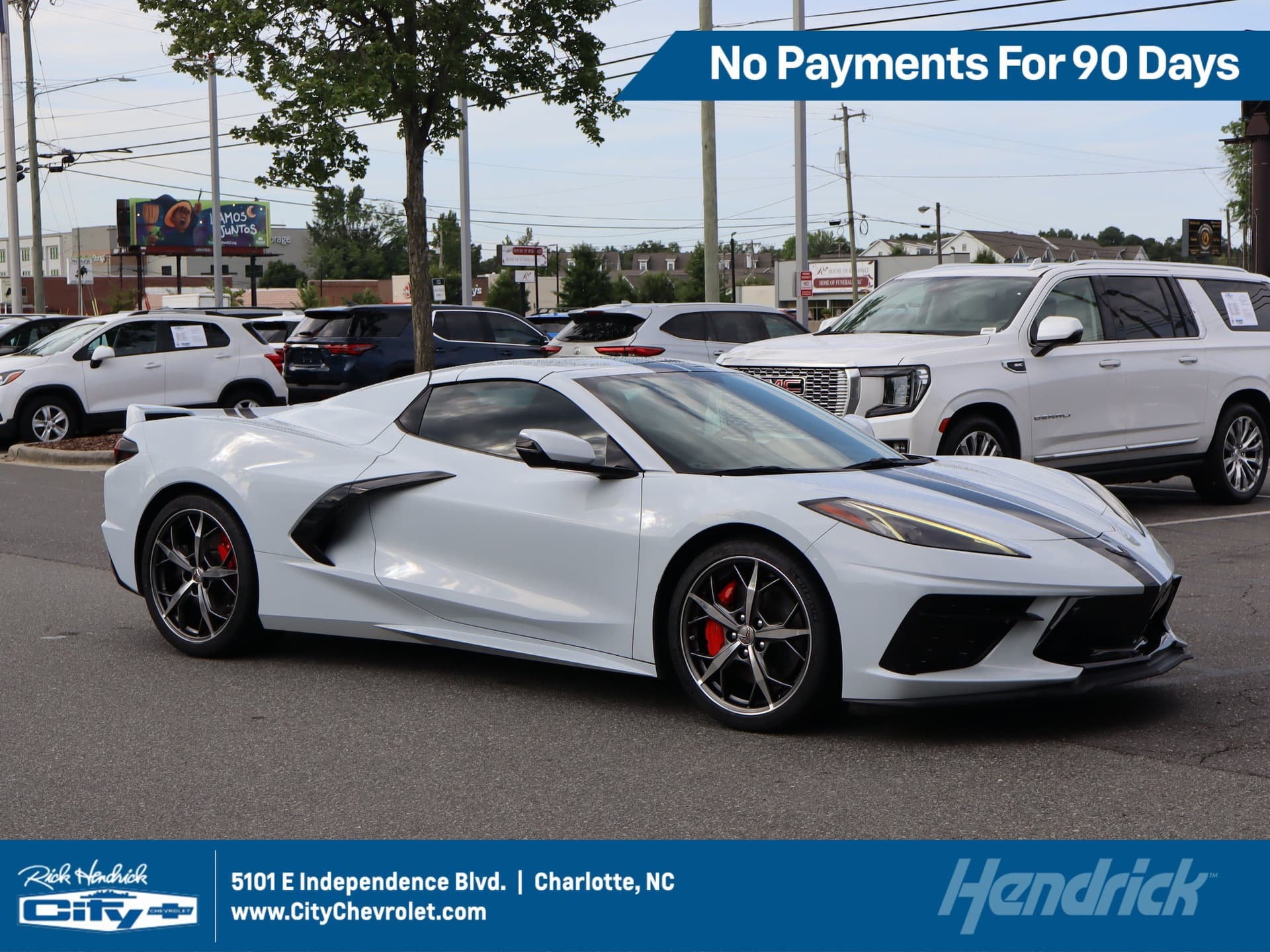 2021 Chevrolet Corvette 2LT — photo 1 of 38
