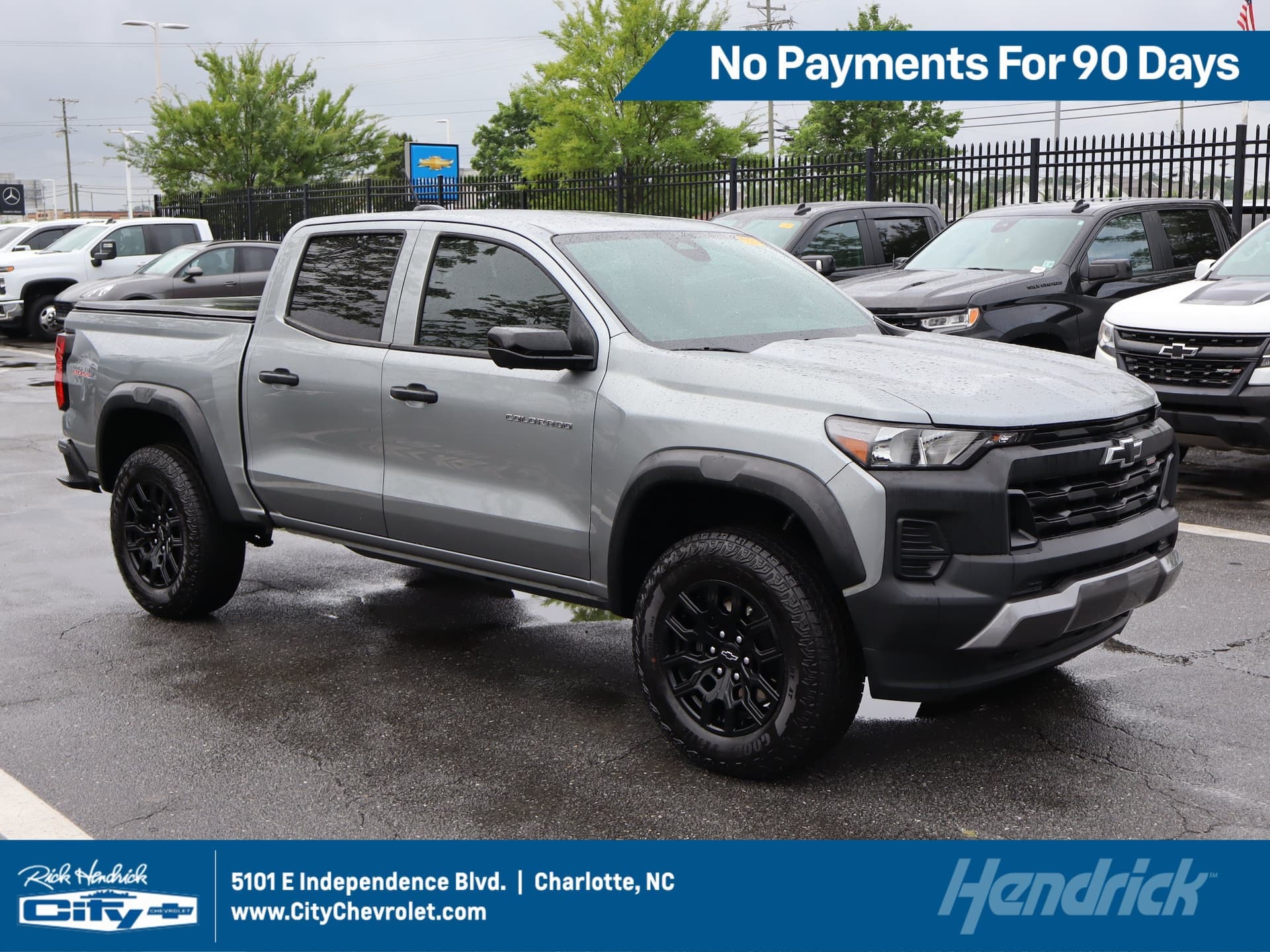 2024 Chevrolet Colorado 4WD Trail Boss — photo 1 of 42