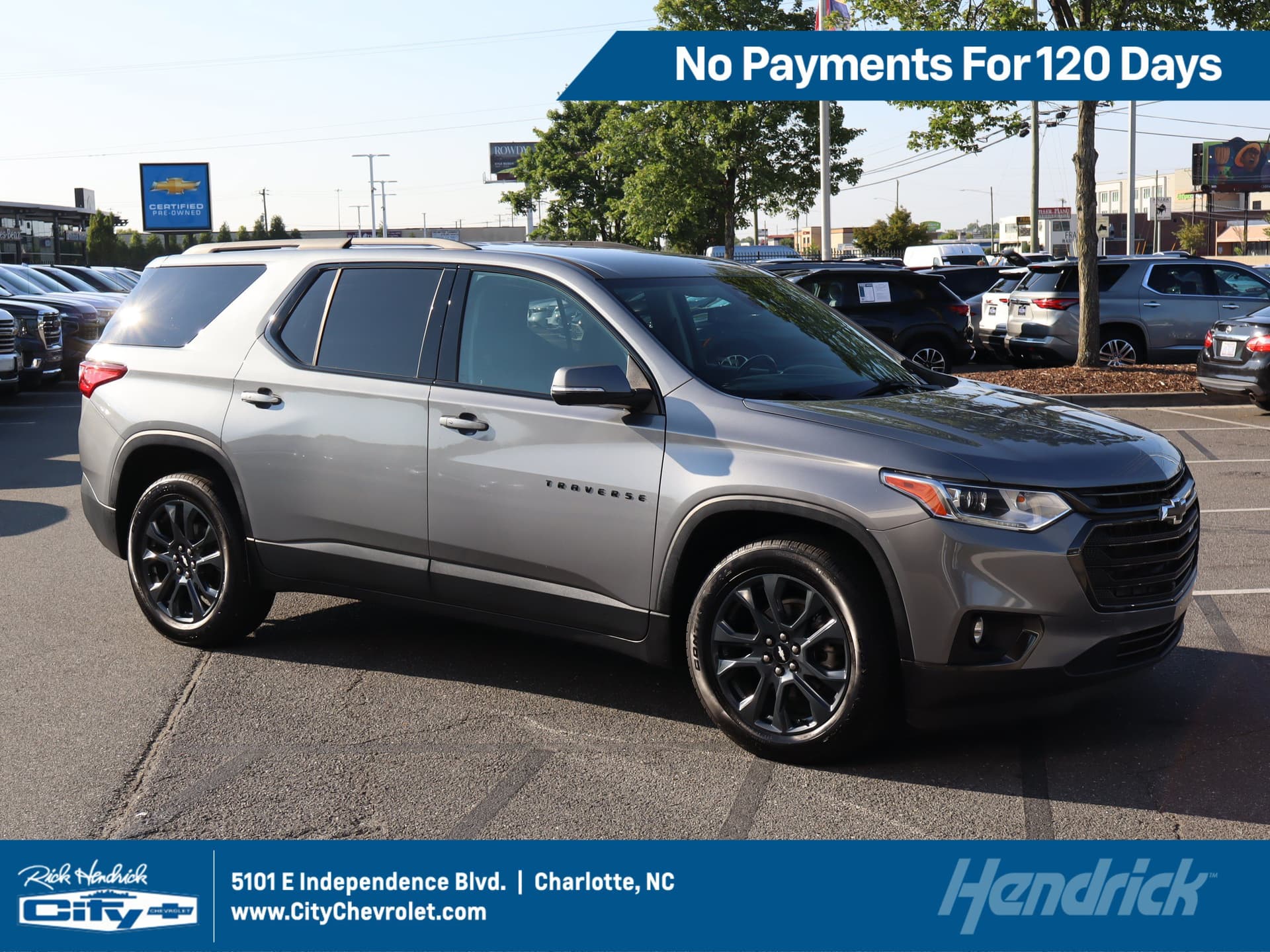 2021 Chevrolet Traverse RS — photo 1 of 45