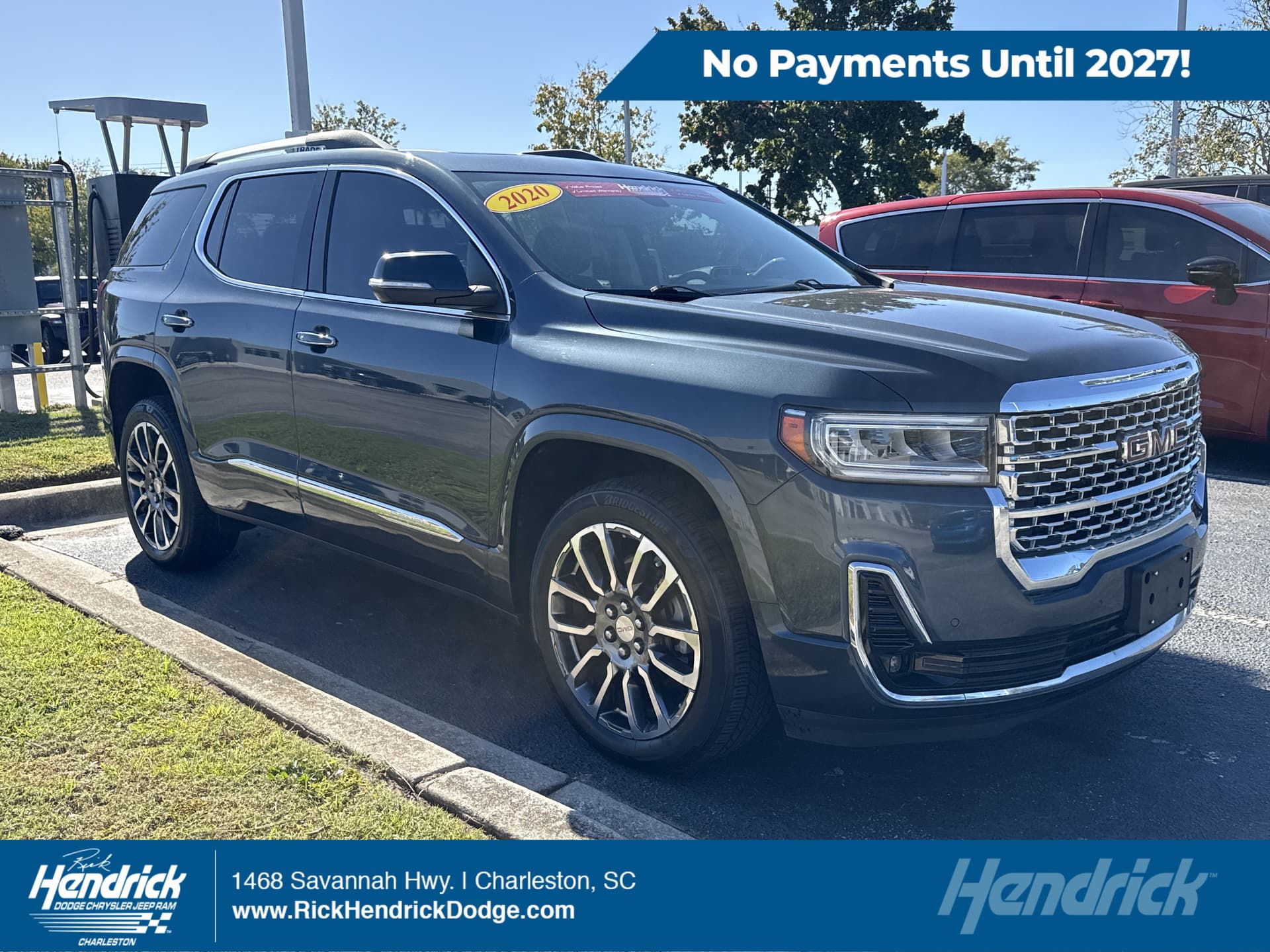 2020 GMC Acadia Denali — photo 1 of 13