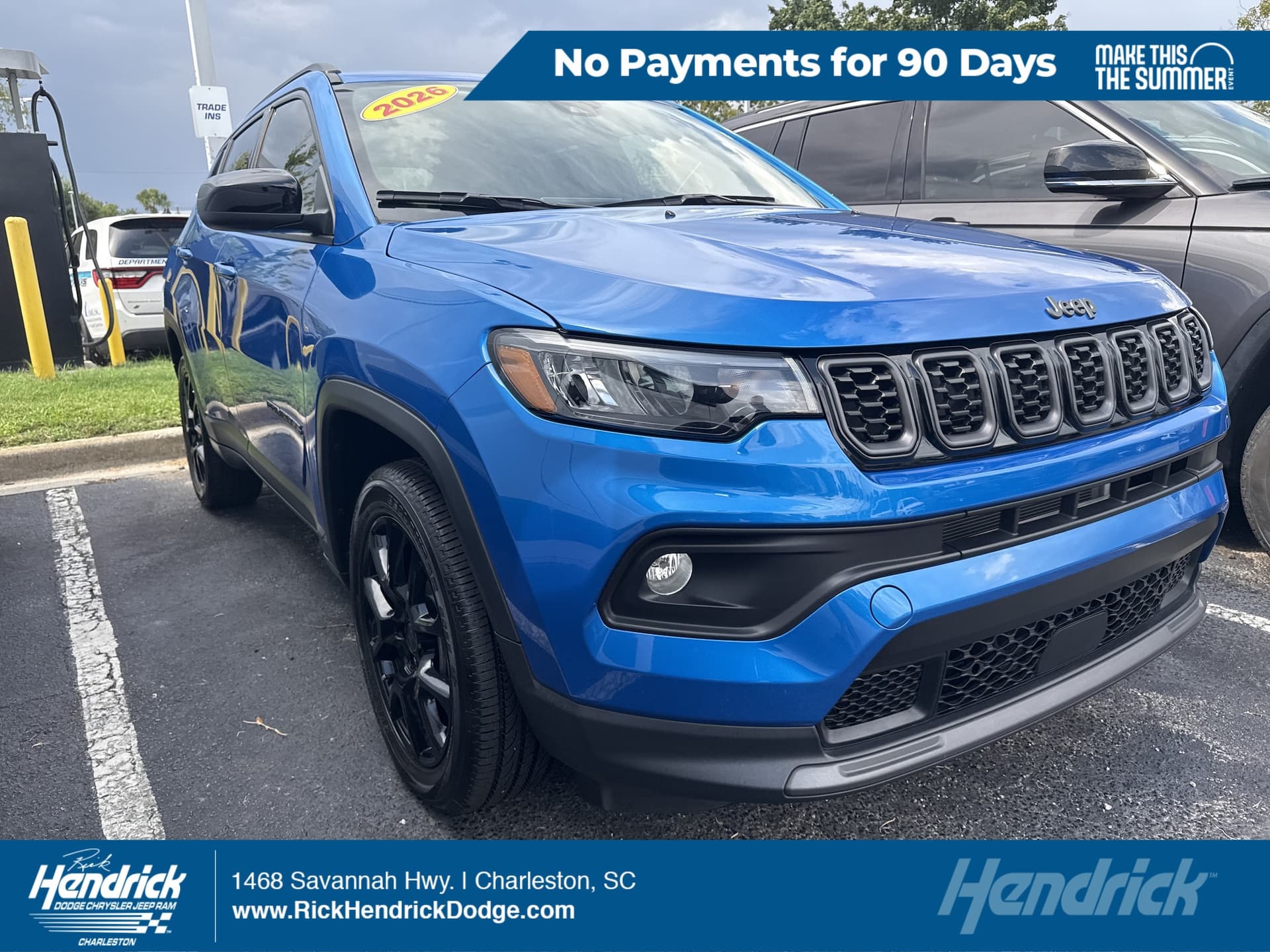 2026 Jeep Compass Latitude Altitude — photo 1 of 11