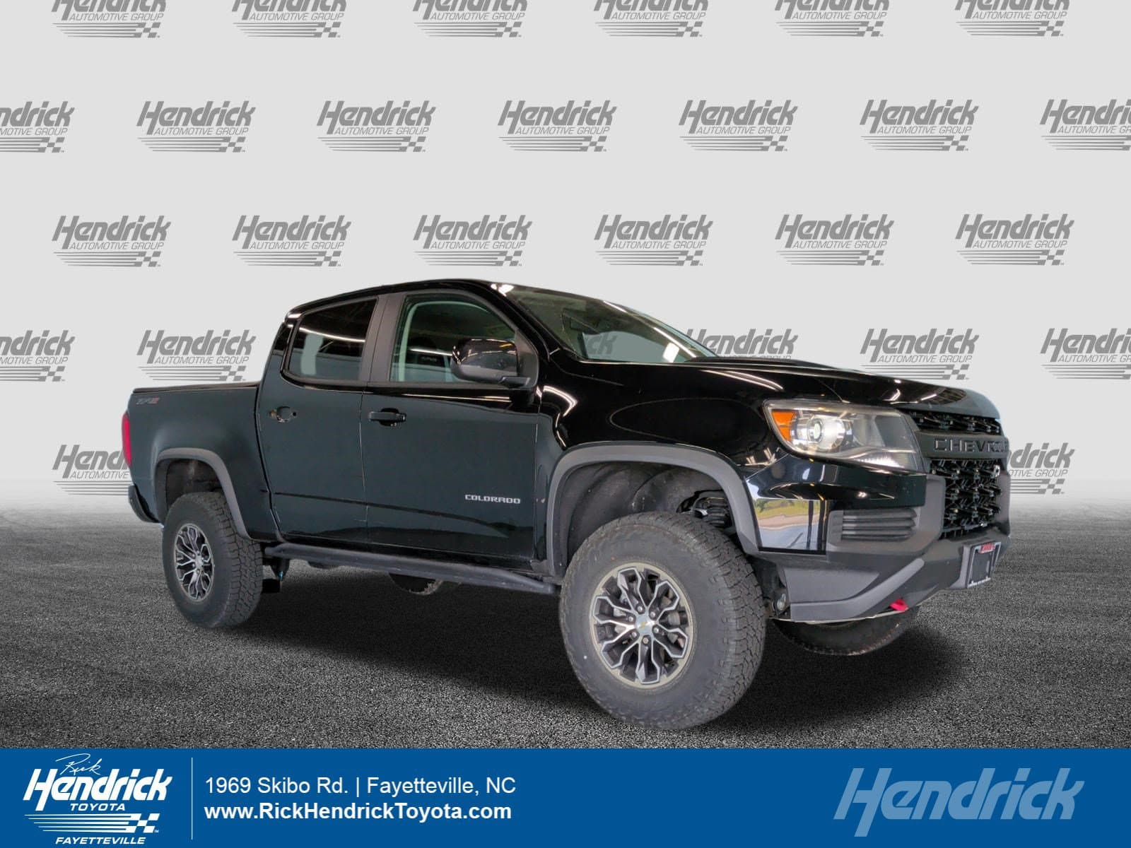 2022 Chevrolet Colorado 4WD ZR2 — photo 1 of 38