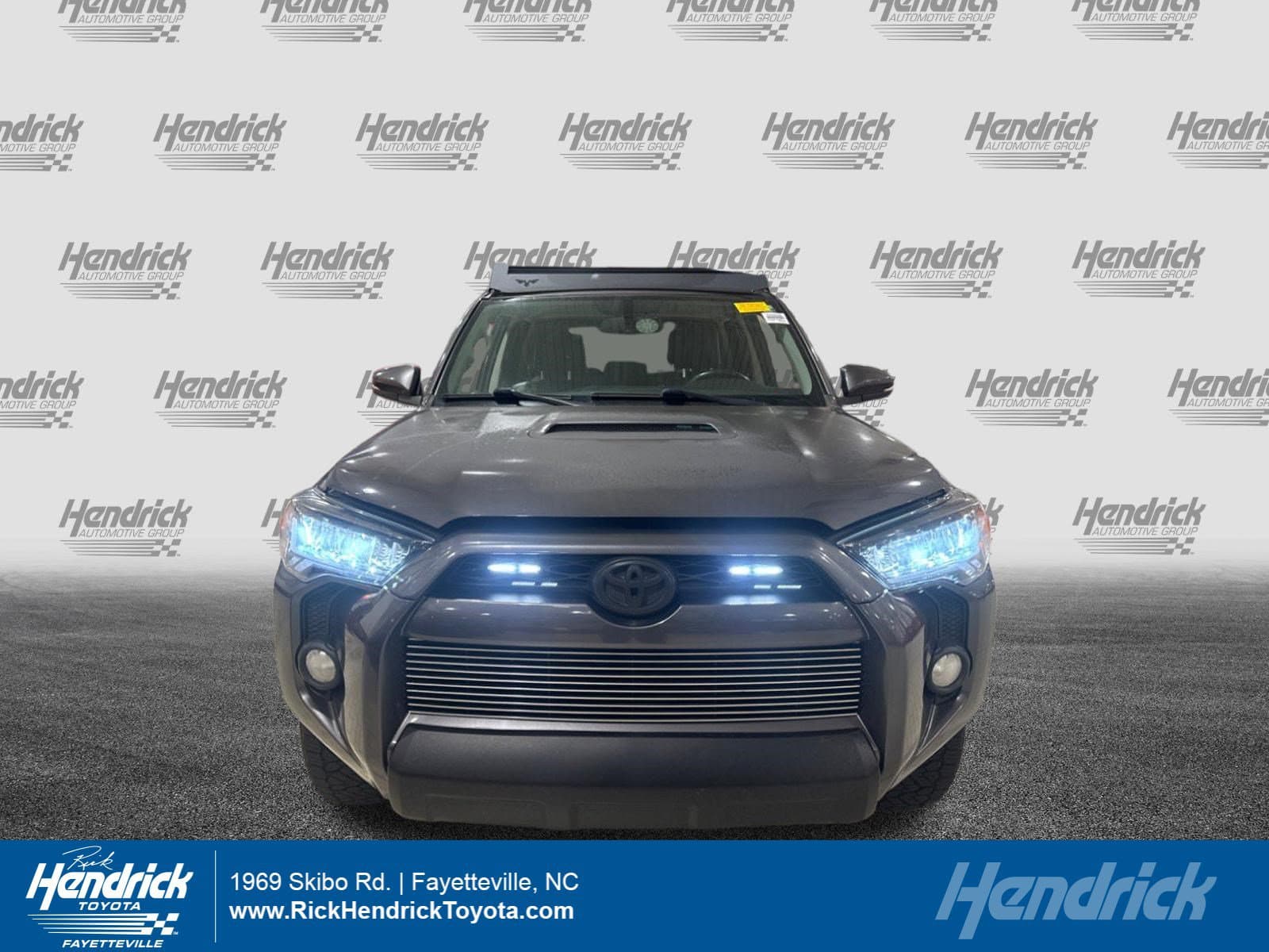 2016 Toyota 4Runner Trail Premium — photo 1 of 16