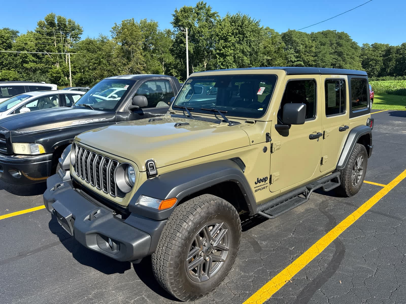 2025 Jeep Wrangler Sport S — photo 1 of 10