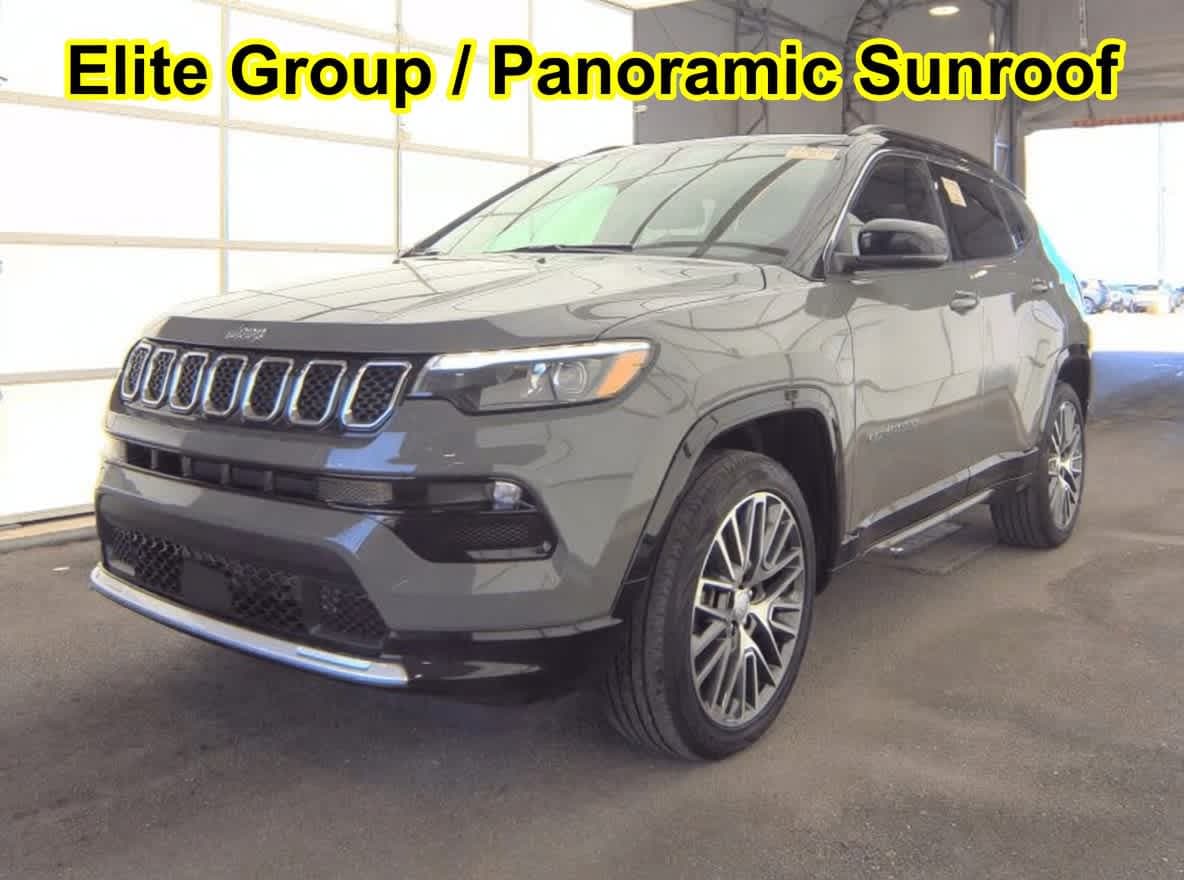 2023 Jeep Compass Limited — photo 1 of 18