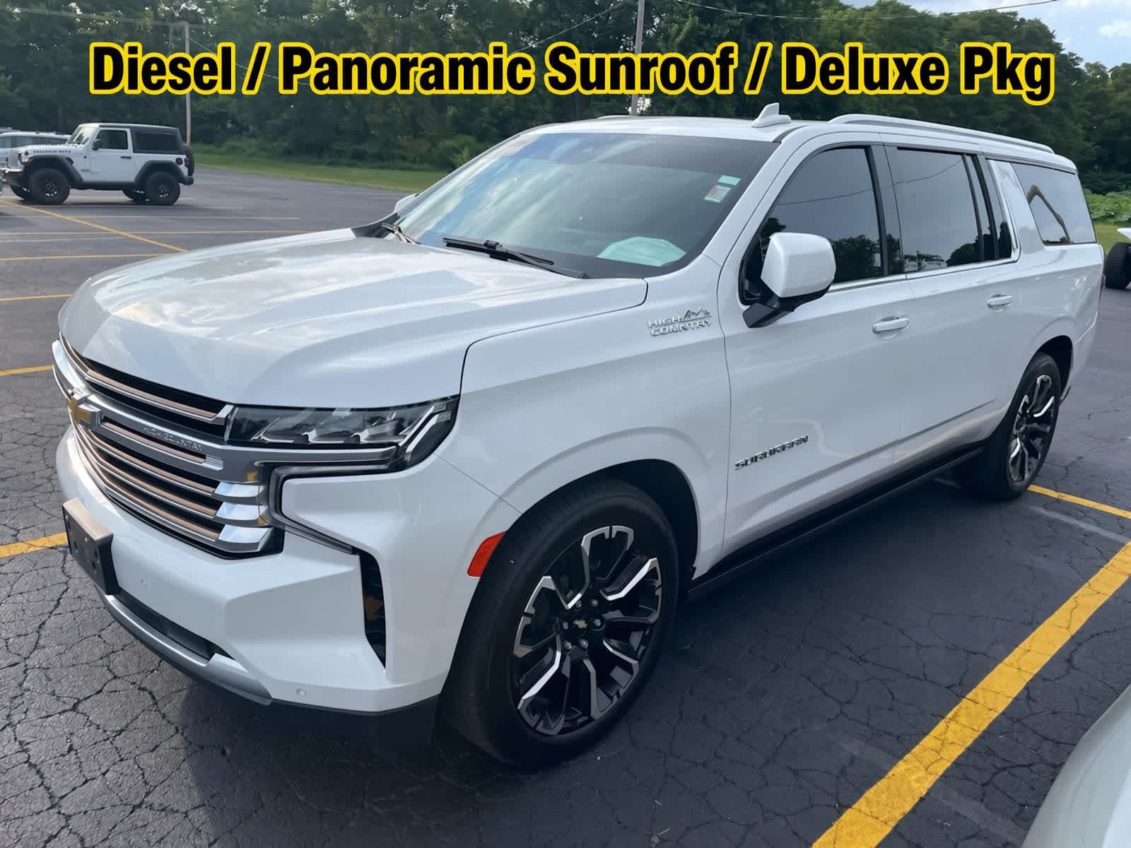 2023 Chevrolet Suburban High Country — photo 1 of 10