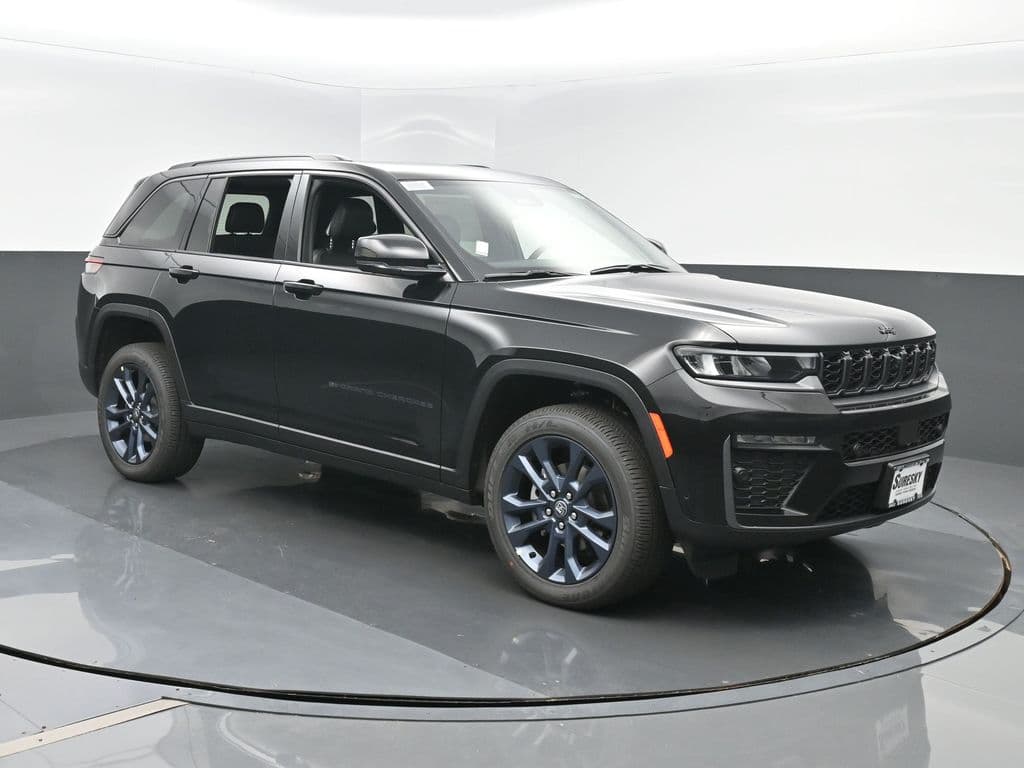 2026 Jeep Grand Cherokee 85TH ANNIVERSARY EDITION 4X4 — photo 1 of 43