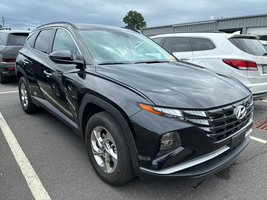 2024 Hyundai Tucson SEL — photo 1 of 15