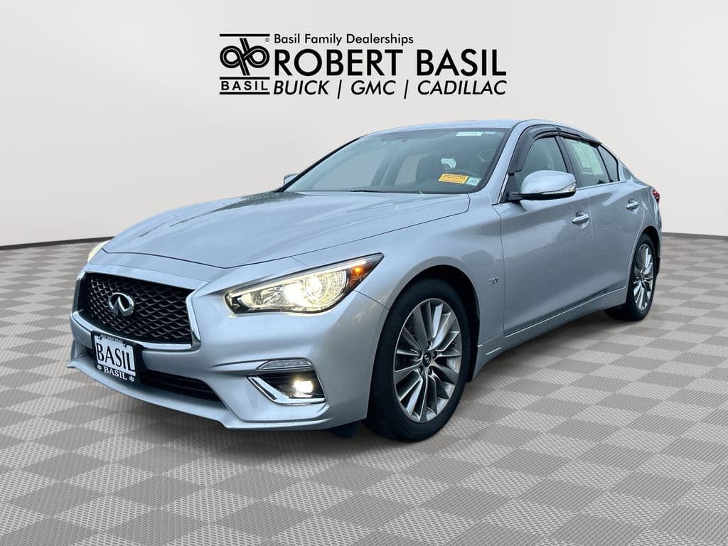 2018 INFINITI Q50 3.0t Luxe — photo 1 of 31