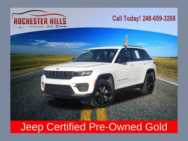 2024 Jeep Grand Cherokee Laredo — photo 1 of 29