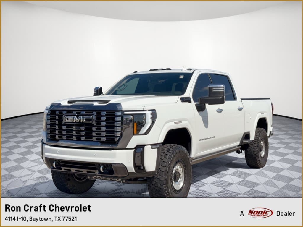 2024 GMC Sierra 2500HD Denali Ultimate — photo 1 of 31