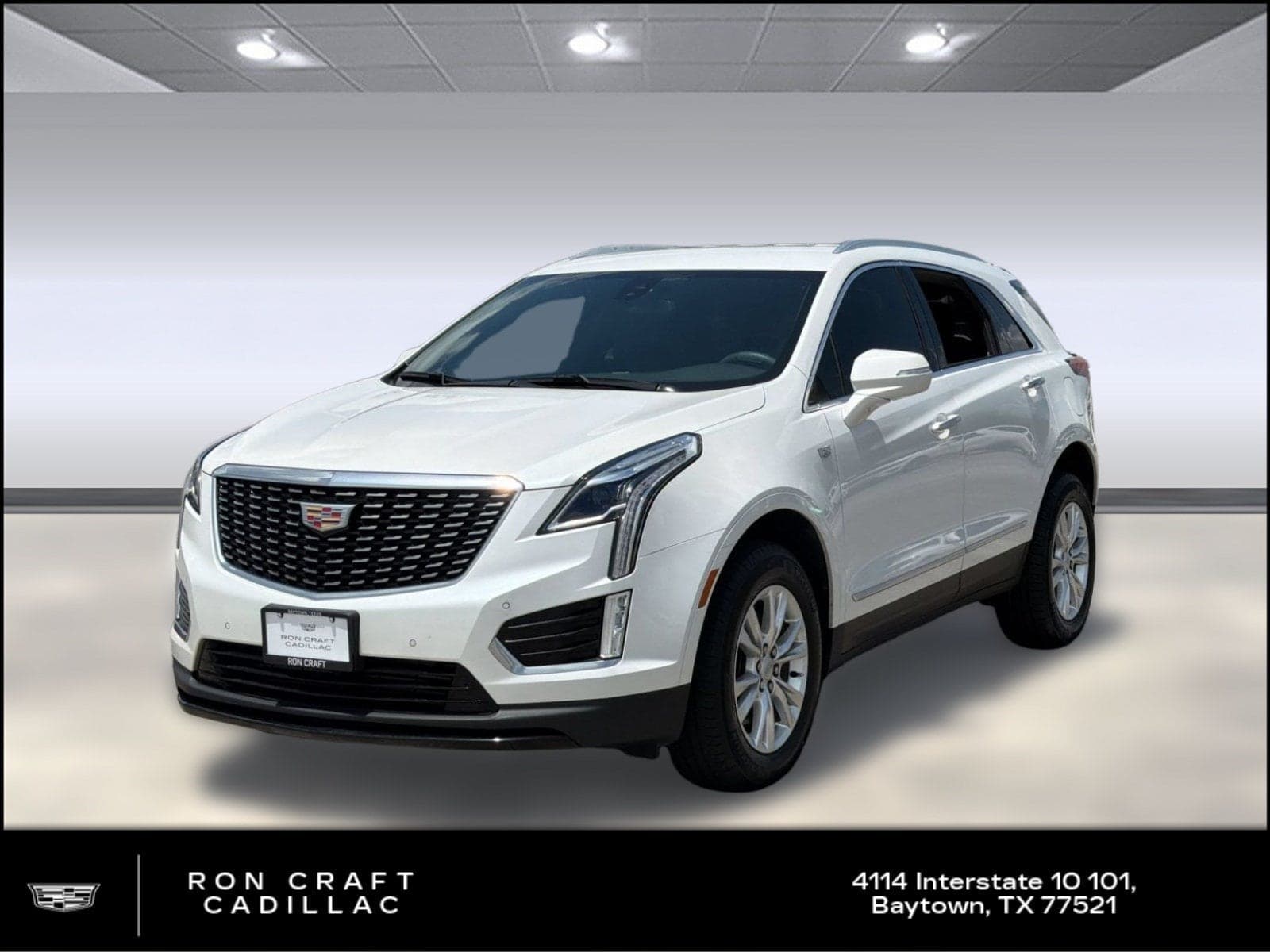 2023 Cadillac XT5 Luxury — photo 1 of 29